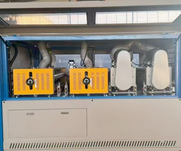 Flat Deburring and Sanding Machine